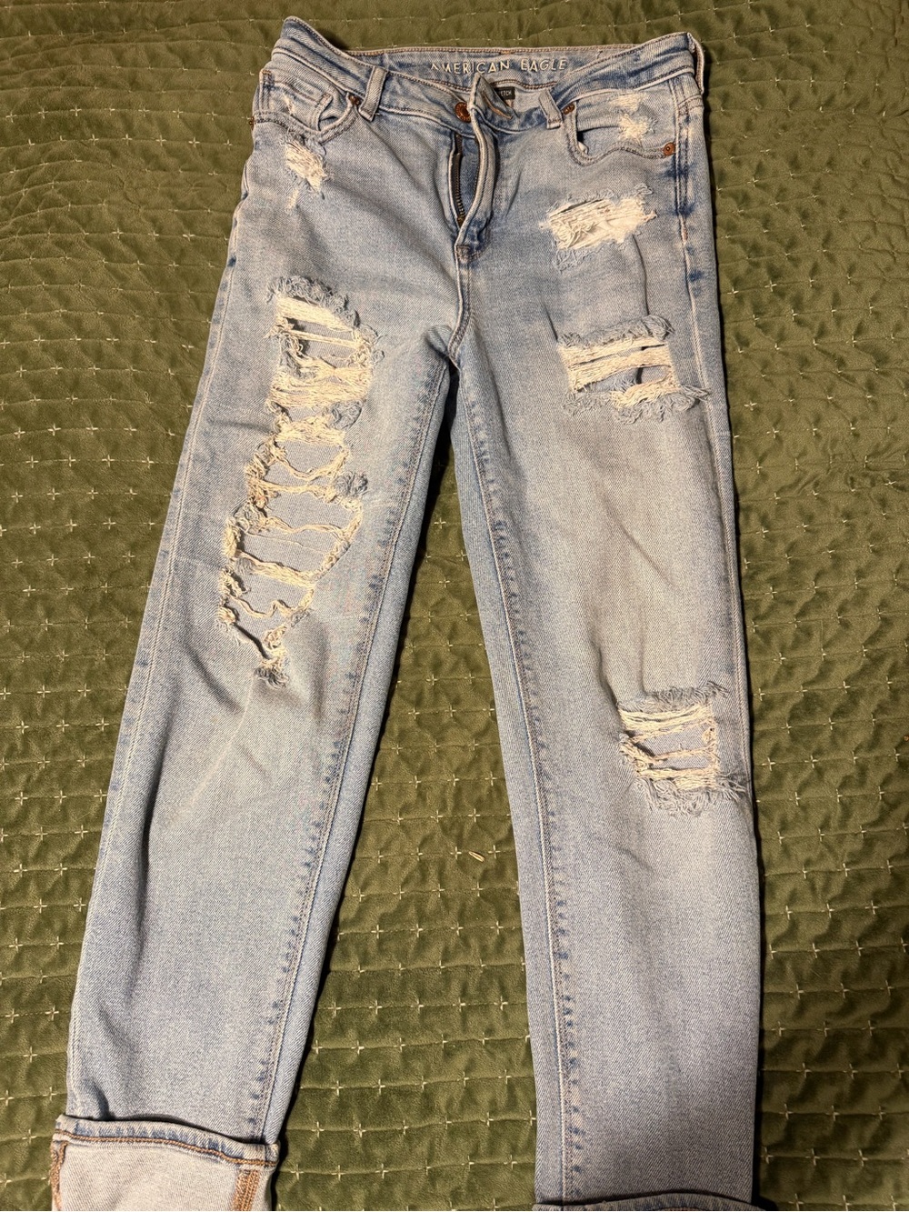 American Eagle Outfitters Light Wash Distressed Boyfriend Jeans